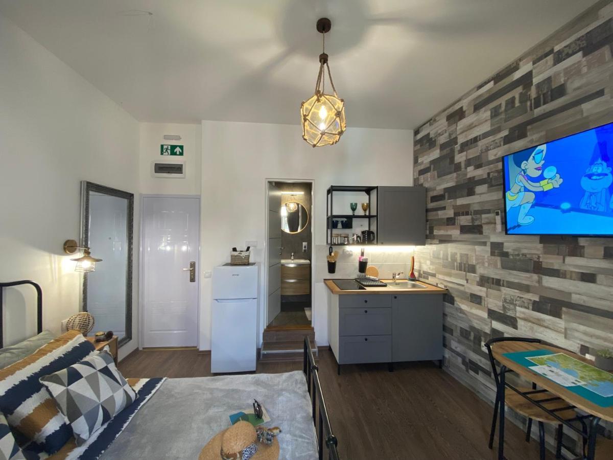 Lukadorajana Pula City Center Ngoại thất bức ảnh
